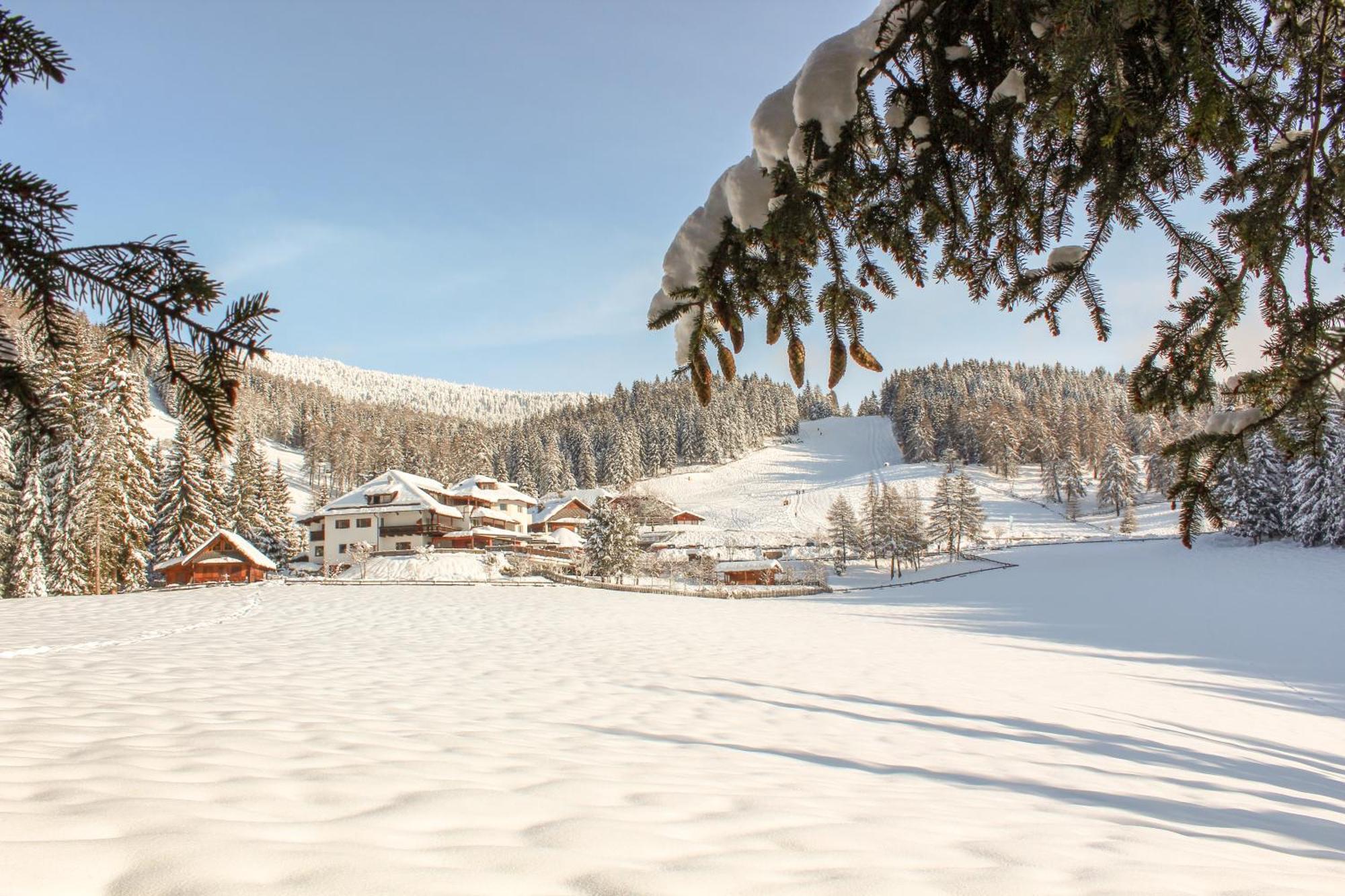 Berghotel zum Zirm Klobenstein Exterior foto